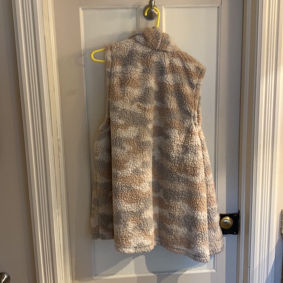 Studio 1886 fleece vest size xl brand new - Picture 3 of 3